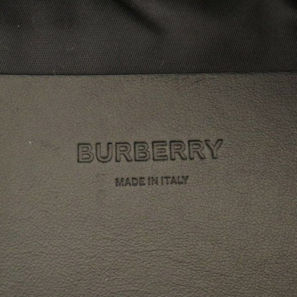 BURBERRY Beige Fanny Pack - Picture 8 of 10